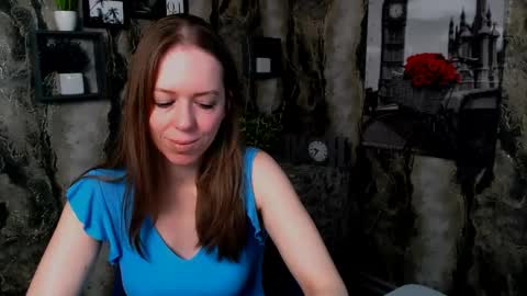 adamais_ online show from May 2, 5:02 am
