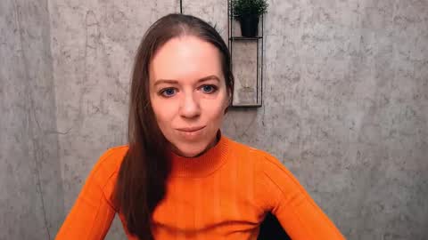 Snapshot of adamais_ chatting on February 23, 7:11 am adamais_ online show from February 23, 7:11 am