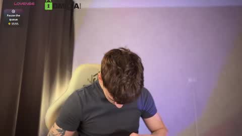 Hi Im Adam Glad to see u here 3 And its my first day online show from June 27, 12:22 pm