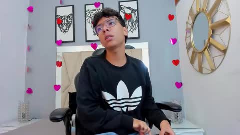 Adams Bobby online show from February 21, 11:02 am