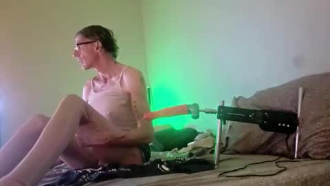 TaylorSexbot online show from April 30, 12:54 pm