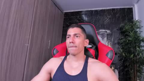 Adan Sin online show from April 28, 3:38 pm