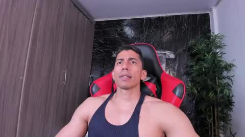 Adan Sin online show from June 8, 7:04 pm