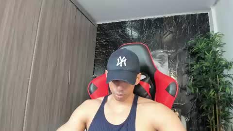 Adan Sin online show from June 27, 3:40 pm