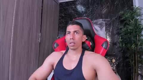 Adan Sin online show from July 6, 4:42 pm
