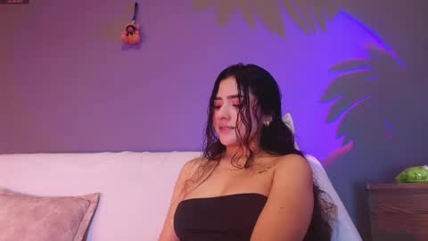  Adara Johnson  online show from April 23, 12:29 pm