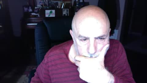 add_me_2 online show from January 13, 6:10 am