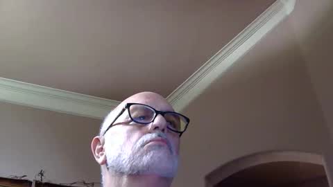 add_me_2 online show from June 9, 3:23 pm
