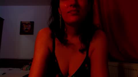 amy        online show from January 18, 11:14 pm