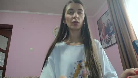 addicted_to_you1 online show from May 12, 11:30 am