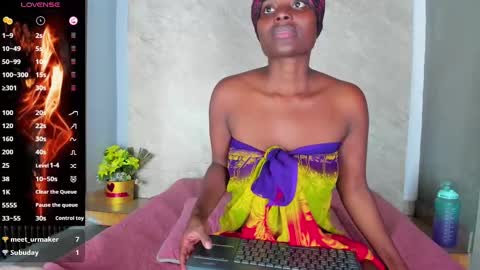 Snapshot of adele_89 chatting on October 1, 9:13 pm Adele online show from October 1, 9:13 pm