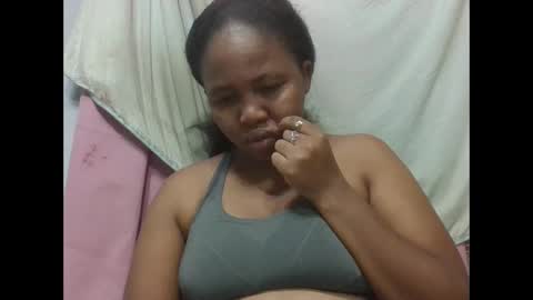 adelealy online show from March 8, 4:05 am