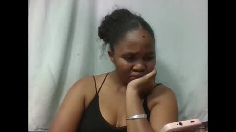 adelealy online show from November 11, 10:28 am