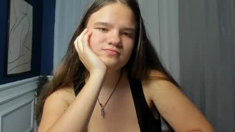adelecruzz online show from June 15, 12:08 pm
