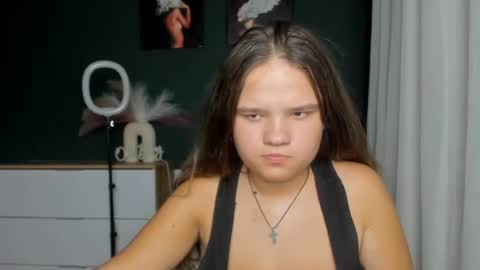 adelecruzz online show from July 5, 12:12 pm