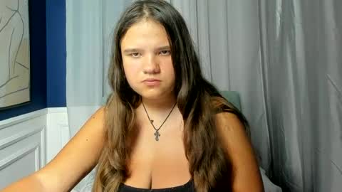 adelecruzz online show from June 26, 12:21 pm