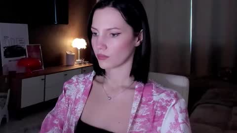 Adele Shine online show from November 21, 8:56 am