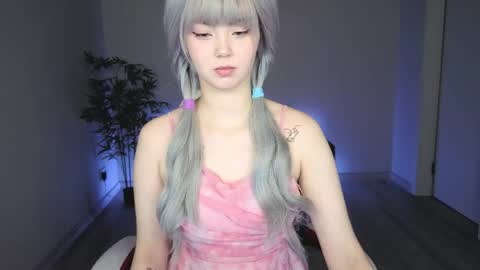 adelina__flower online show from April 25, 2:58 am