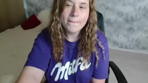 adelinalawson online show from July 5, 9:49 am