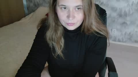 adelinalawson online show from July 2, 11:26 am