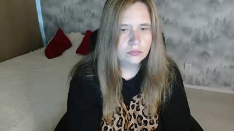 adelinalawson online show from July 12, 11:57 am