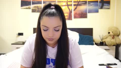 Snapshot of adellineee chatting on October 14, 8:56 pm Adellineee online show from October 14, 8:56 pm