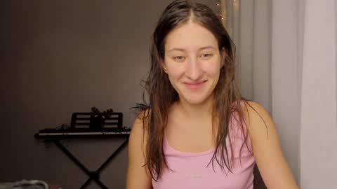 Adell online show from December 5, 10:28 pm