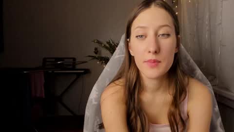 Adell online show from March 3, 10:31 pm