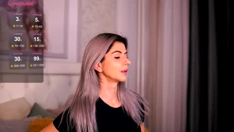 Adelyn online show from October 4, 8:12 am