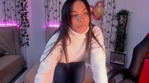 adara online show from May 12, 2:42 am