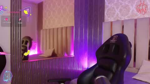 adisson_tay online show from March 18, 3:12 am