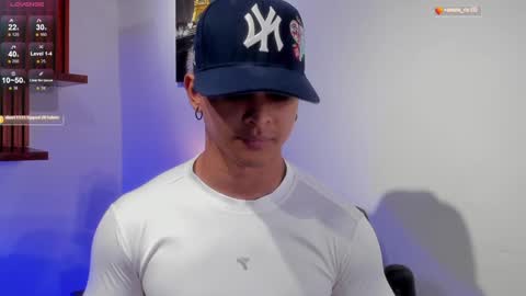 Adonis online show from January 27, 1:05 am