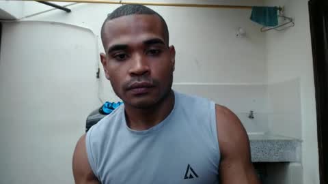 adonis_kodjoe online show from May 4, 12:55 pm