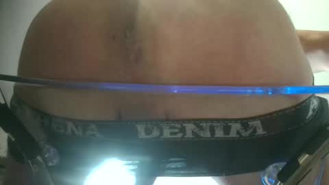 adonysse online show from October 13, 7:21 am