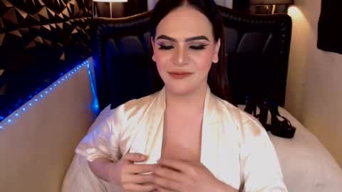 adorable_andrea online show from July 18, 1:07 am
