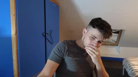 Snapshot of adr_twink chatting on October 16, 1:27 am ADR Twink online show from October 16, 1:27 am