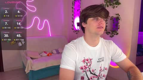 adrean_sofi online show from November 26, 12:08 am