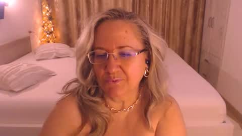 Cryna online show from March 2, 7:15 am