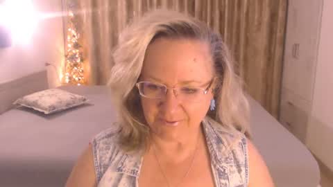Cryna online show from June 24, 1:23 am