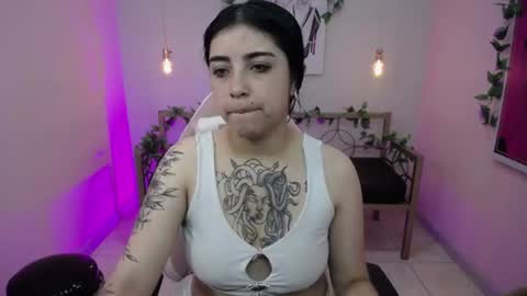 Adri  online show from June 30, 1:21 pm