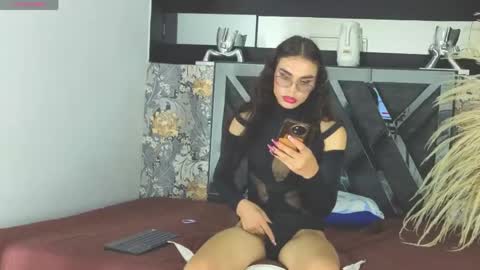 Adrian and Camii online show from May 2, 5:35 am