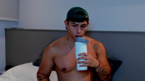 Adrian del Mar online show from June 18, 11:21 pm
