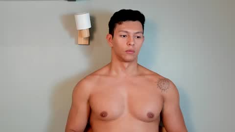 Adrian del Mar online show from August 2, 6:37 am