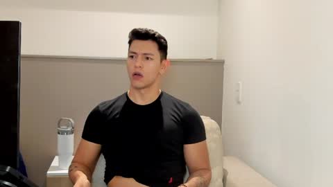 Adrian del Mar online show from June 29, 1:13 am