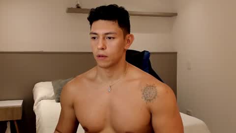 Adrian del Mar online show from June 21, 2:40 am