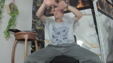 adrian_fire01 online show from March 16, 7:29 pm