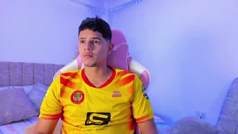 ADRIAN online show from June 17, 6:57 pm