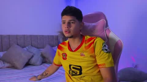 ADRIAN online show from July 2, 7:08 pm