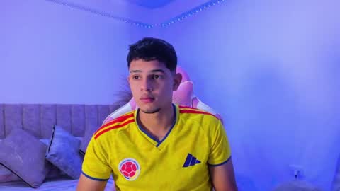 ADRIAN online show from June 28, 7:32 pm