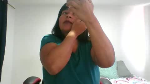 adrianagogo18 online show from November 28, 7:54 pm